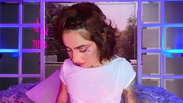 Evangelyne 1 online show from 02-28-25, 03:37