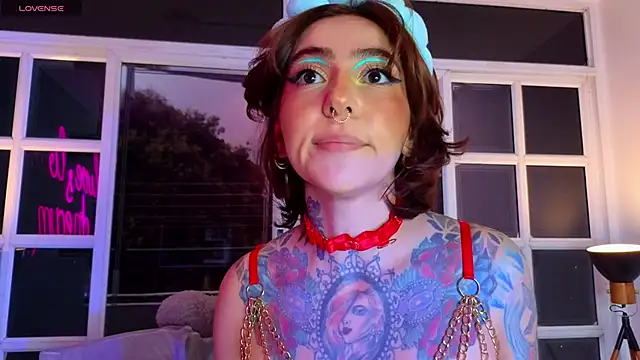 Evangelyne 1 online show from 03-05-25, 03:40