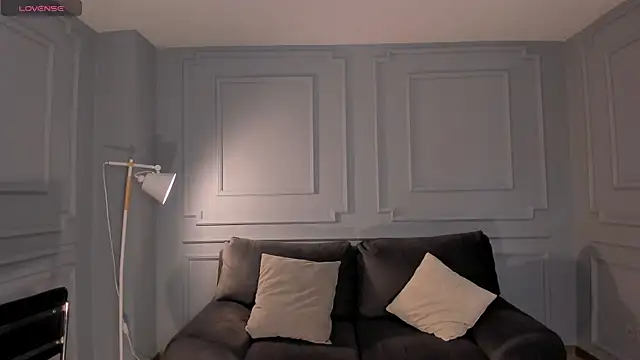 ToriCrossX online show from 12-01-25, 12:37