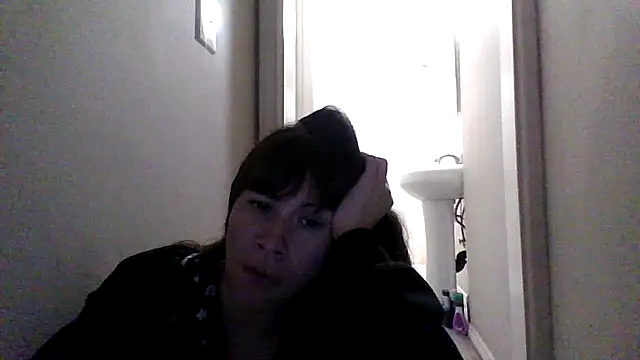 petitedoll29 online show from 12-05-25, 01:14