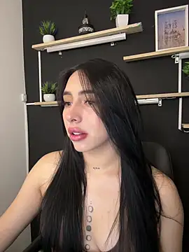 Snapshot of isabella_jade chatting on 02-07-26, 10:24 isabella jade online show from 02-07-26, 10:24