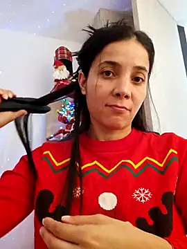 Snapshot of miaeyes chatting on 12-24-24, 05:13 miaeyes online show from 12-24-24, 05:13