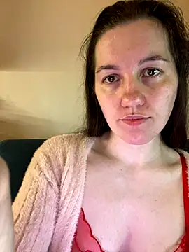 Snapshot of Nicole-Ray chatting on 11-14-25, 08:40 Nicole-Ray online show from 11-14-25, 08:40