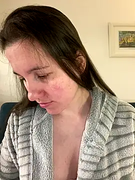 Snapshot of Nicole-Ray chatting on 11-30-25, 09:13 Nicole-Ray online show from 11-30-25, 09:13