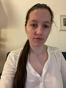 Snapshot of Nicole-Ray chatting on 01-14-26, 06:08 Nicole-Ray online show from 01-14-26, 06:08