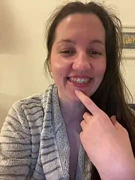 Snapshot of Nicole-Ray chatting on 03-04-26, 08:59 Nicole-Ray online show from 03-04-26, 08:59