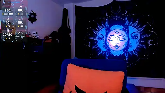 Snapshot of Marieblueeyes chatting on 01-18-25, 10:28 Marieblueeyes online show from 01-18-25, 10:28