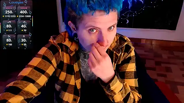 Snapshot of Marieblueeyes chatting on 01-24-25, 09:26 Marieblueeyes online show from 01-24-25, 09:26