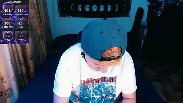 Snapshot of Marieblueeyes chatting on 11-07-25, 02:22 Marieblueeyes online show from 11-07-25, 02:22