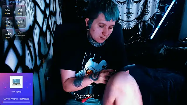 Marieblueeyes online show from 04-21-26, 08:23