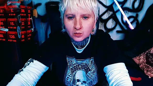 Marieblueeyes online show from 06-22-26, 04:04