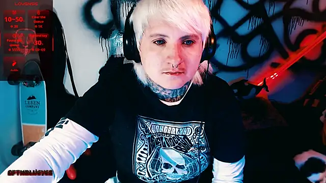 Marieblueeyes online show from 07-25-26, 10:51