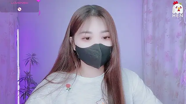 Snapshot of hen237 chatting on 01-18-26, 06:55 hen237 online show from 01-18-26, 06:55