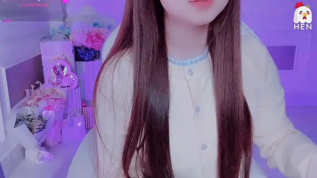 Snapshot of hen237 chatting on 03-08-26, 06:12 hen237 online show from 03-08-26, 06:12