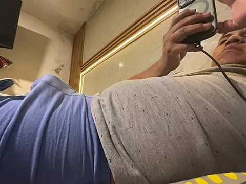 elvis0966 online show from 01-13-26, 04:51