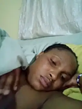 Nonelela online show from 04-21-26, 01:29