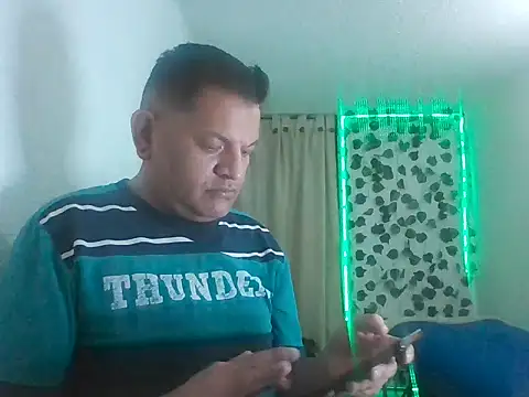SexDiffrent online show from 06-08-26, 12:47