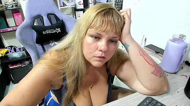 allsson queen online show from 10-27-25, 06:34