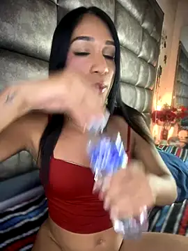 Ashly Miller online show from 11-12-25, 07:57