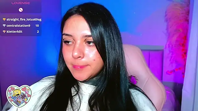 Snapshot of kim_blake chatting on 02-14-25, 08:48 kim blake online show from 02-14-25, 08:48