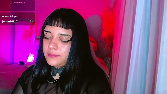 Snapshot of kim_blake chatting on 02-20-25, 03:41 kim blake online show from 02-20-25, 03:41