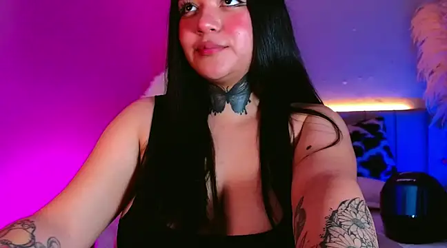 Snapshot of kim_blake chatting on 03-22-25, 12:14 kim blake online show from 03-22-25, 12:14