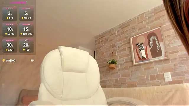 allysoonswwan17 online show from 12-15-24, 06:15