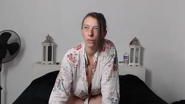 Oriane Jackson online show from 11-07-25, 11:10