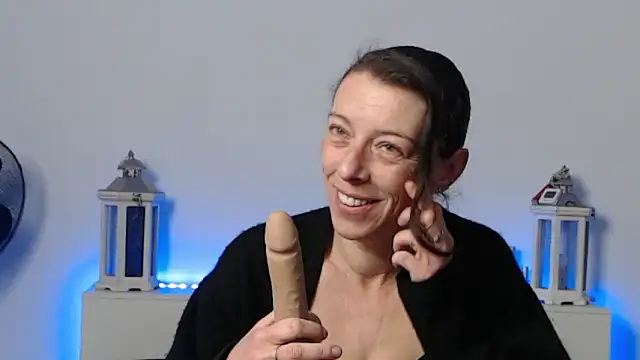 Oriane Jackson online show from 03-16-26, 05:24