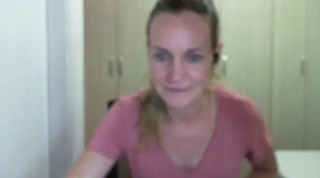 Snapshot of Annylove1 chatting on 03-11-25, 09:15 Annylove1 online show from 03-11-25, 09:15