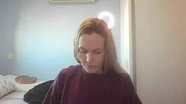 Annylove1 online show from 06-18-26, 10:52