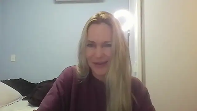 Annylove1 online show from 07-13-26, 12:30