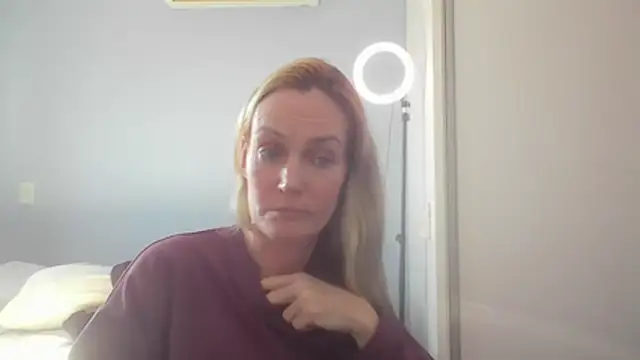 Annylove1 online show from 07-15-26, 04:56