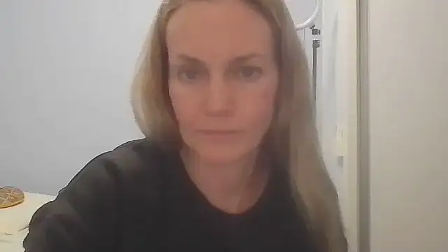 Annylove1 online show from 07-22-26, 12:13