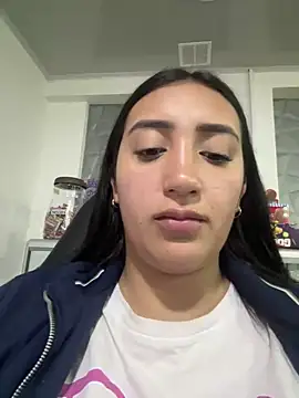 Hannahoff online show from 12-22-24, 12:17