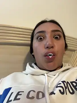 Hannahoff online show from 01-20-25, 03:26