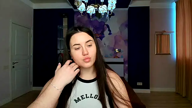 Roxie Bradley online show from 01-30-25, 07:18