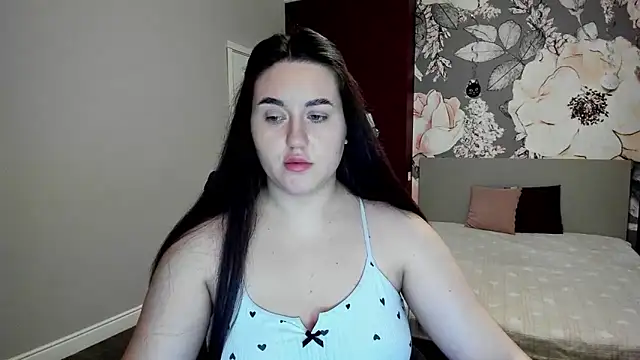 Snapshot of Roxie_Bradley chatting on 02-11-26, 06:40 Roxie Bradley online show from 02-11-26, 06:40