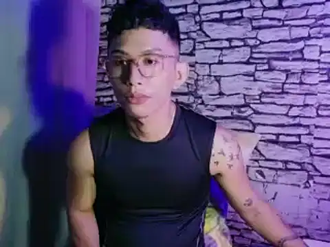 xlovercum online show from 04-02-26, 03:31