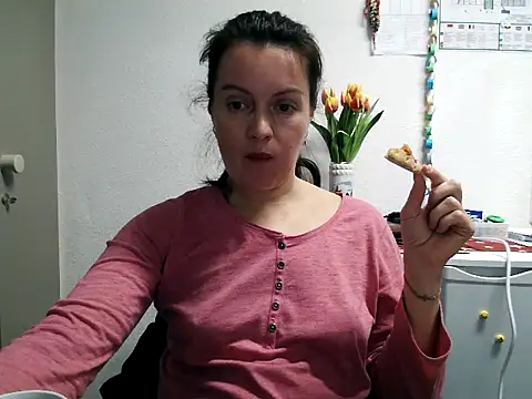 LoveNBloom online show from 02-06-25, 07:29