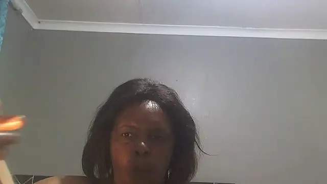 Rosehipsx76 online show from 03-17-26, 05:38