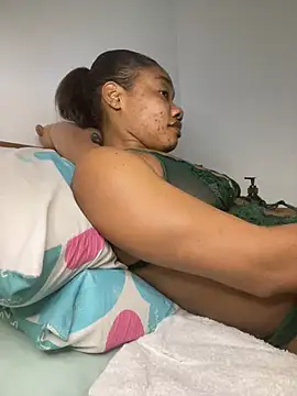  yisela  online show from 04-16-26, 12:44