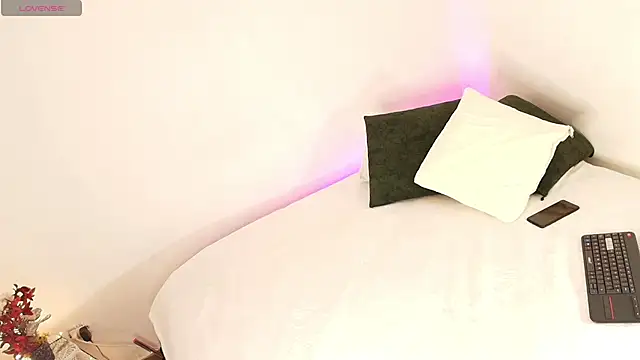 kattyytaylor online show from 04-22-26, 02:14