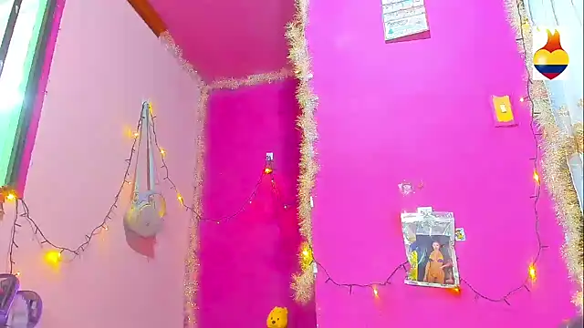 Snapshot of BARBYCHOCOLAT chatting on 02-28-25, 04:10 BARBYCHOCOLAT online show from 02-28-25, 04:10