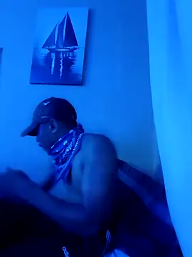 Snapshot of Emkay_DaBoss chatting on 01-08-26, 02:03 Emkay DaBoss online show from 01-08-26, 02:03