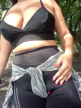 lady-rosse online show from 11-10-25, 02:27