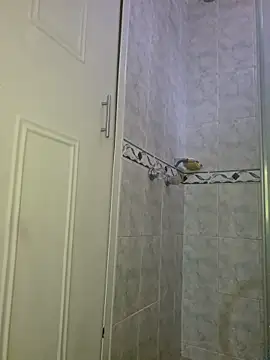 Laura takint online show from 11-12-25, 09:25