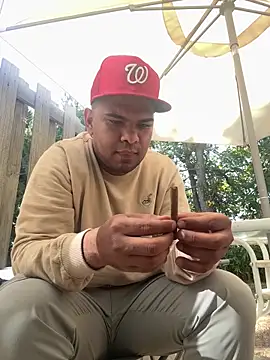 Snapshot of marhi32 chatting on 09-16-25, 04:19 marhi32 online show from 09-16-25, 04:19