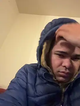 Snapshot of marhi32 chatting on 02-08-26, 12:30 marhi32 online show from 02-08-26, 12:30