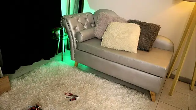 Valeriestyle online show from 09-19-25, 04:03